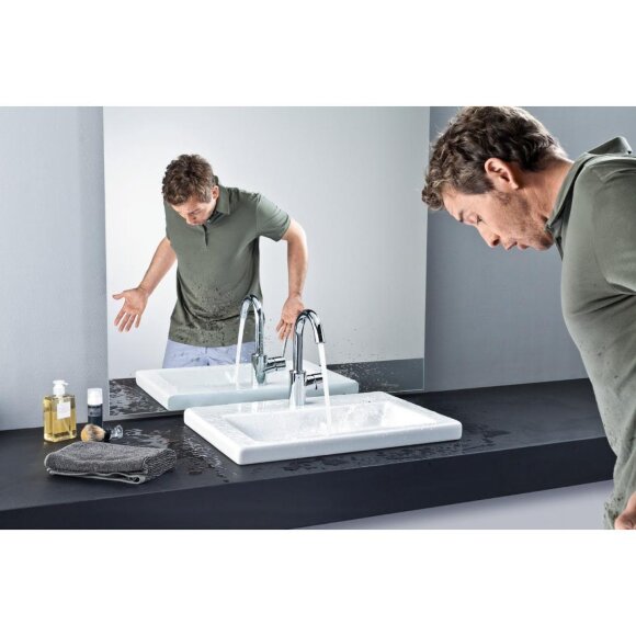 Смеситель hansgrohe Talis S2 Variarc для кухонной мойки 14870000 Смеситель hansgrohe Talis S2 Variarc для кухонной мойки 14870000