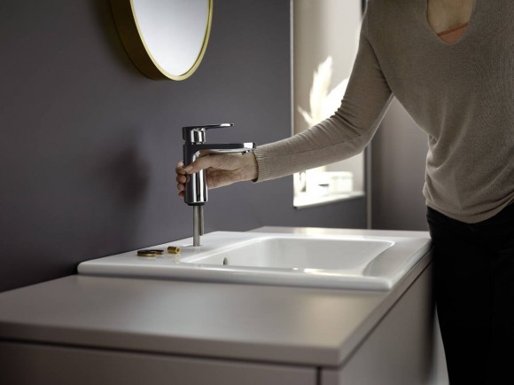 Смеситель для раковины Hansgrohe Vernis Blend 100, со сливным гарнитуром, хром 71585000 Смеситель для раковины Hansgrohe Vernis Blend 100, со сливным гарнитуром, хром 71585000